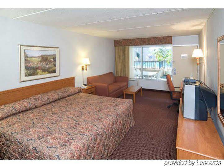 Americas Best Value Inn-Saginaw South Екстер'єр фото